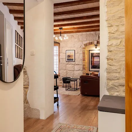 Magical Oasis For Two In Old Town شقة *