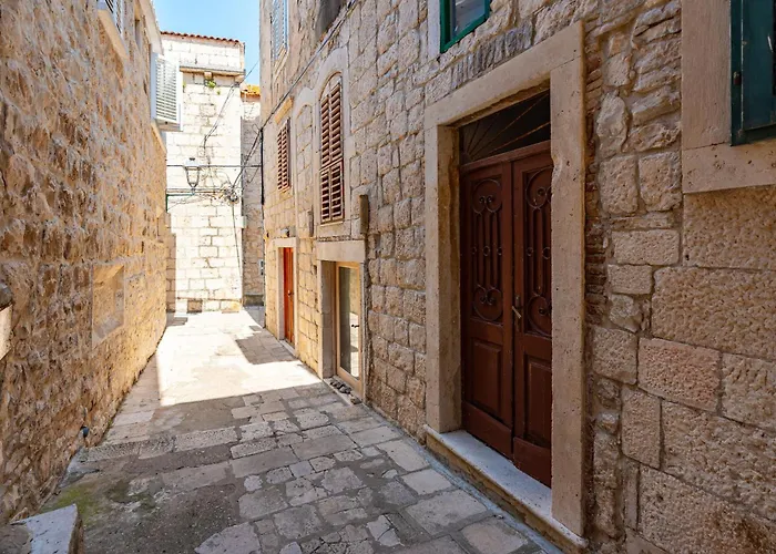 Magical Oasis For Two In Old Town Appartement