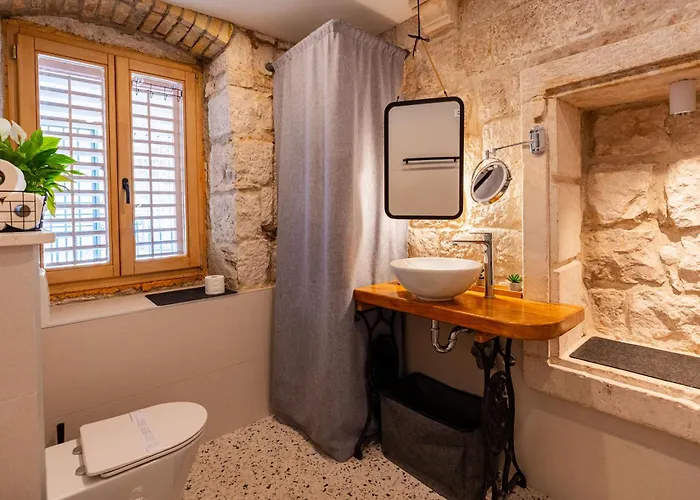 Magical Oasis For Two In Old Town Appartement